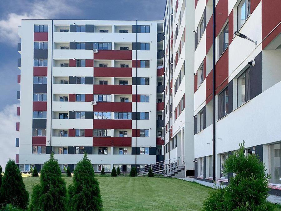 Militari Comfort Studio Roşu Buitenkant foto